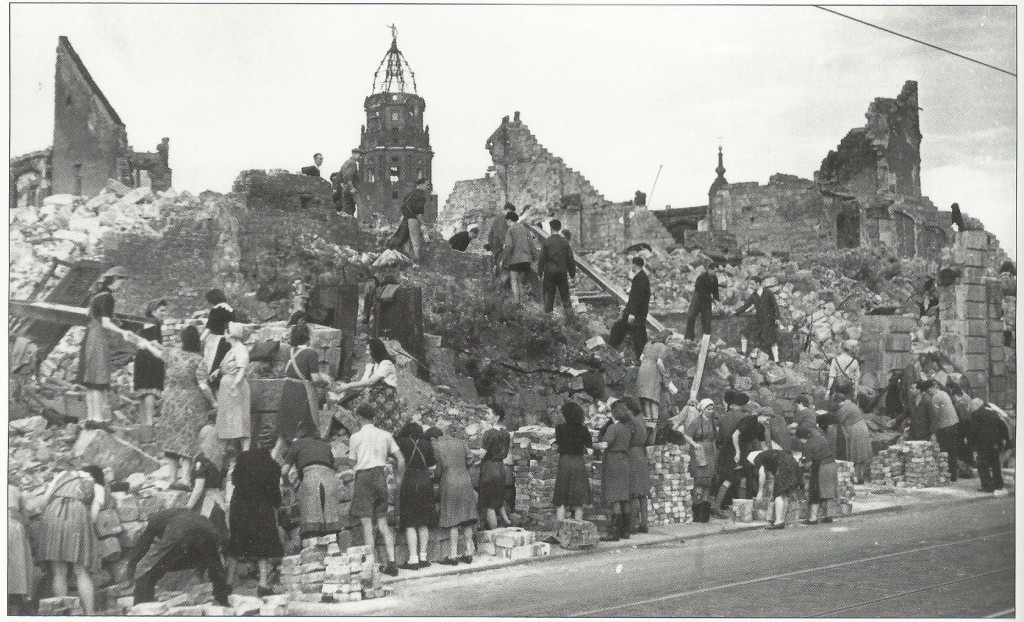 Uwe Schieferdecker, Dresden – Der dreifache Blick